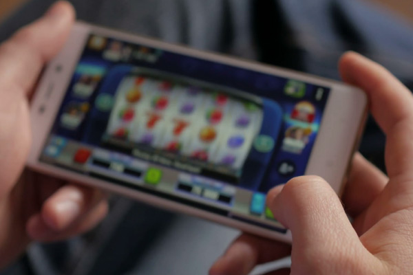 Скачать азартные игры на телефон